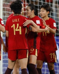 中国女足的姑娘们，更衣室里的秘密：米利西奇赛前说了什么？